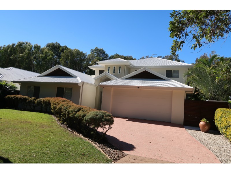 22 Baker-finch Pl, Twin Waters QLD 4564