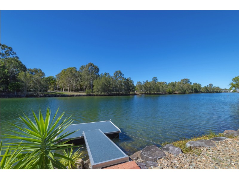 14/Spinifix Place, Twin Waters QLD 4564