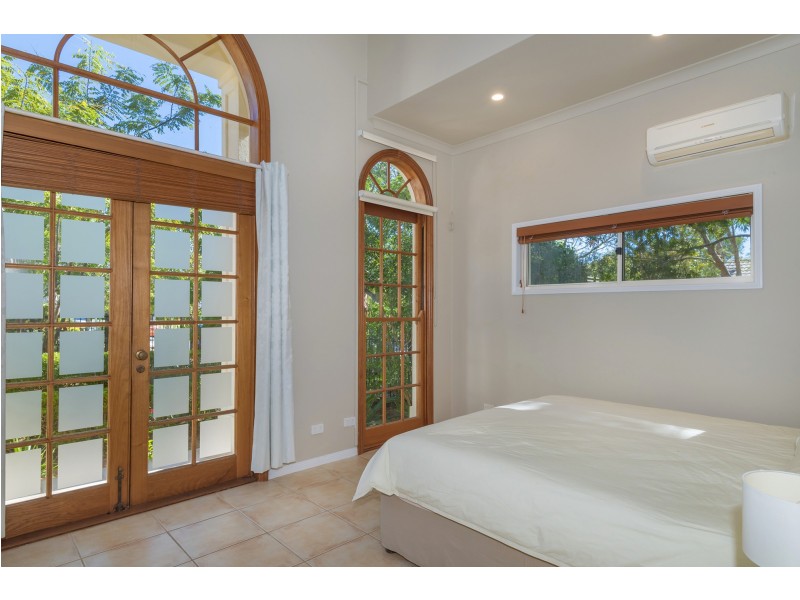 14/Spinifix Place, Twin Waters QLD 4564