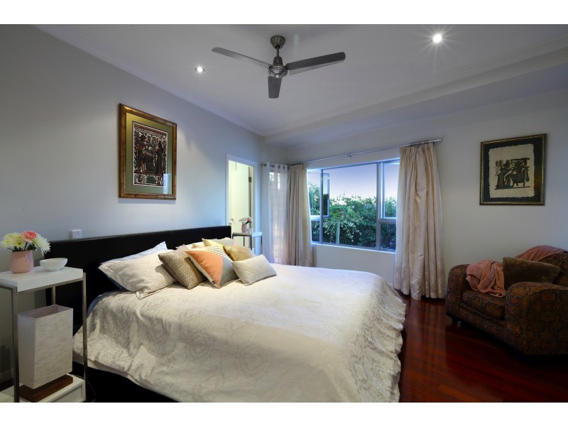 4A Barr Ave, Shelly Beach QLD 4551