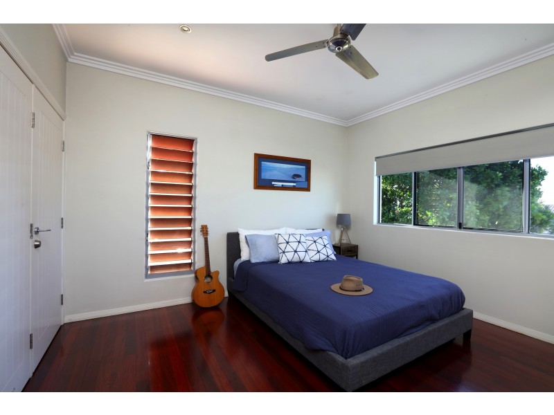 4A Barr Ave, Shelly Beach QLD 4551