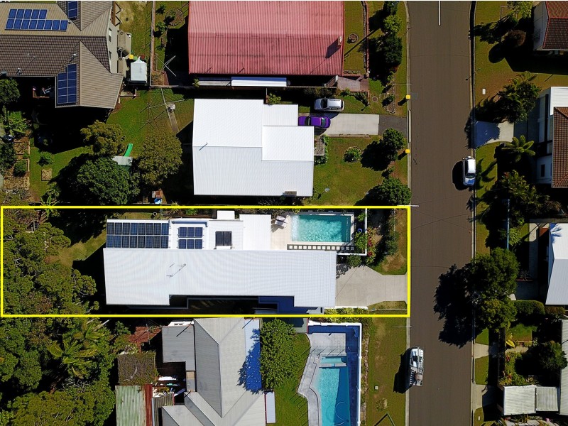 4A Barr Ave, Shelly Beach QLD 4551