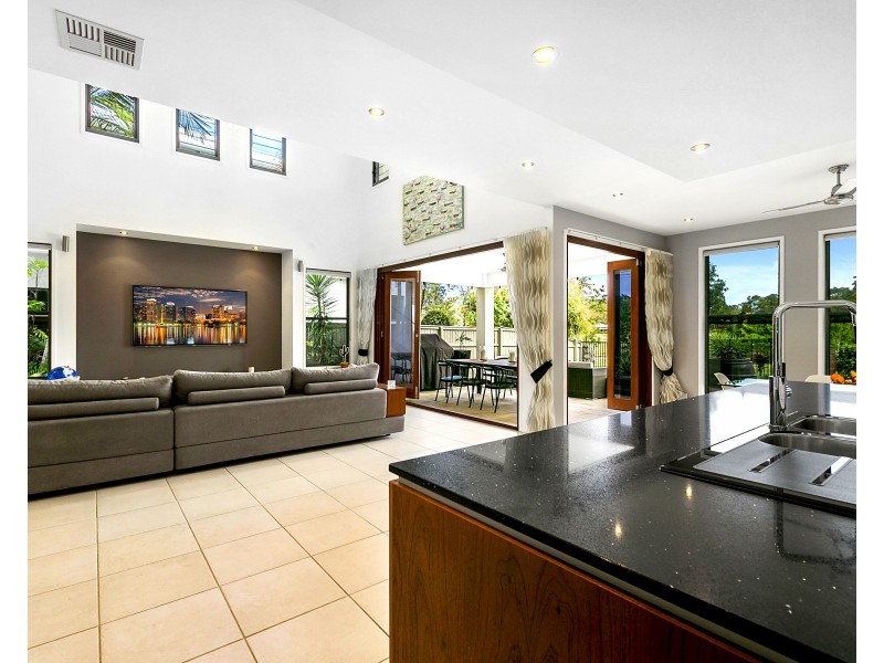 19/115 Peregian Springs Dr, Peregian Springs QLD 4573