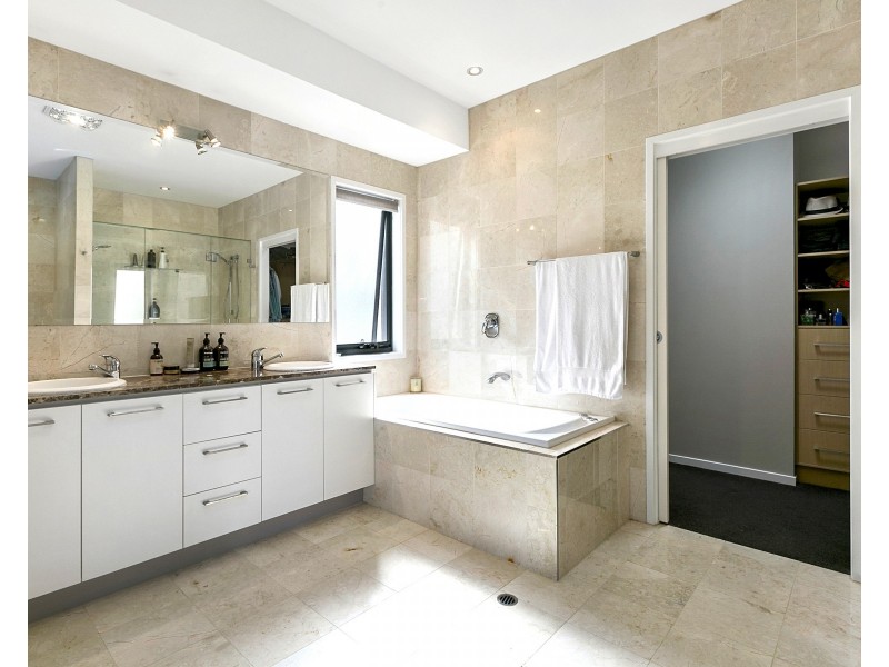 19/115 Peregian Springs Dr, Peregian Springs QLD 4573