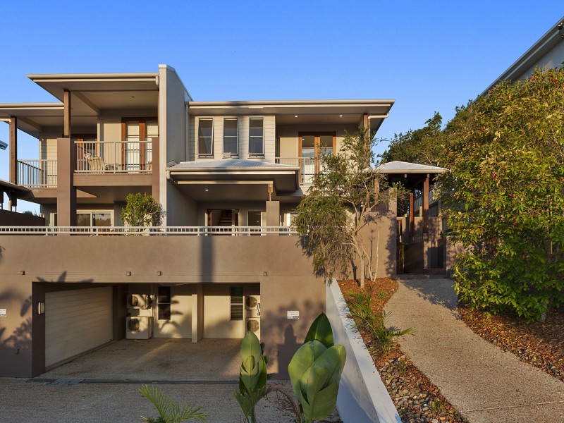 2/26 Orealla Cres, Sunrise Beach QLD 4567