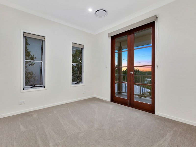 2/26 Orealla Cres, Sunrise Beach QLD 4567