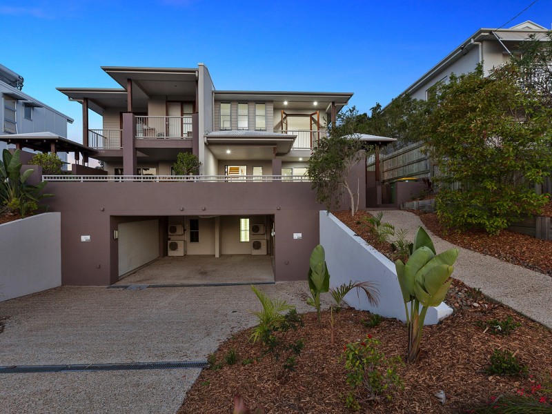 2/26 Orealla Cres, Sunrise Beach QLD 4567