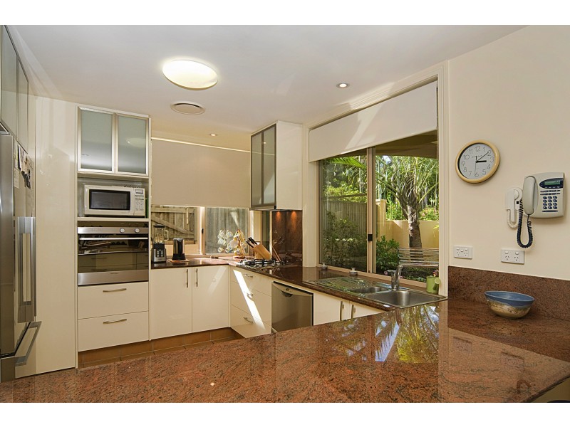 156/61 Noosa Springs Dr, Noosa Heads QLD 4567