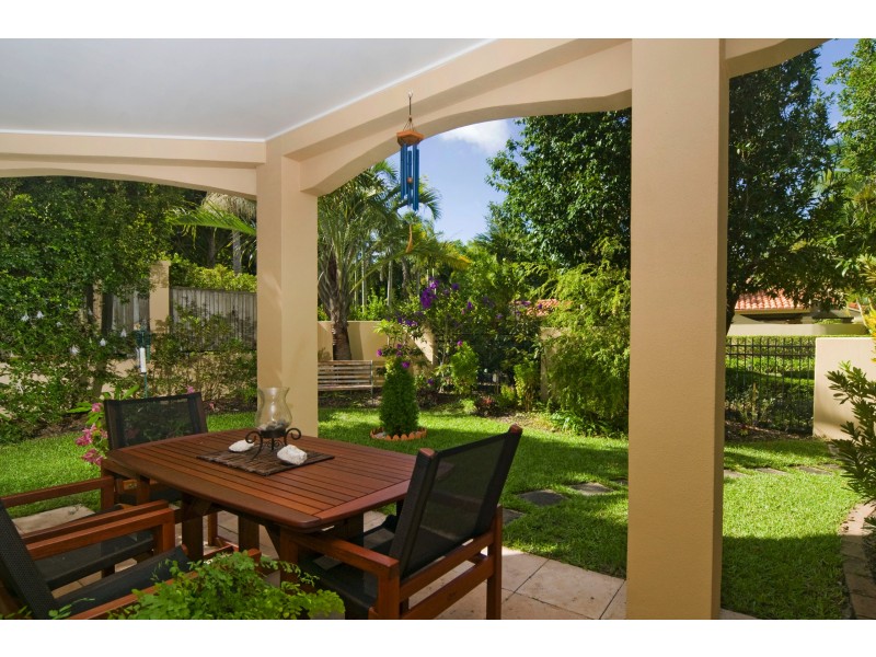 156/61 Noosa Springs Dr, Noosa Heads QLD 4567