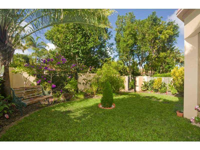 156/61 Noosa Springs Dr, Noosa Heads QLD 4567