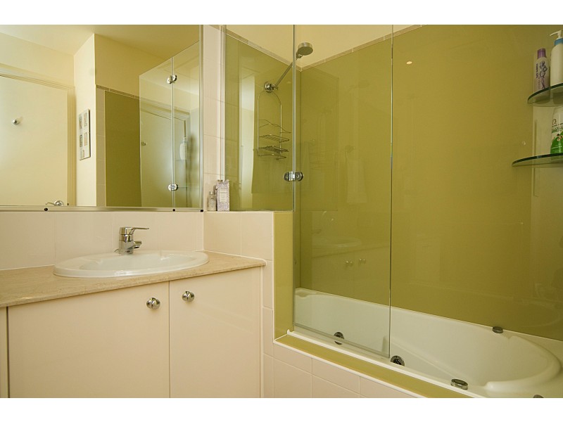 156/61 Noosa Springs Dr, Noosa Heads QLD 4567