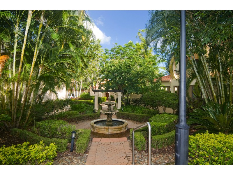 156/61 Noosa Springs Dr, Noosa Heads QLD 4567