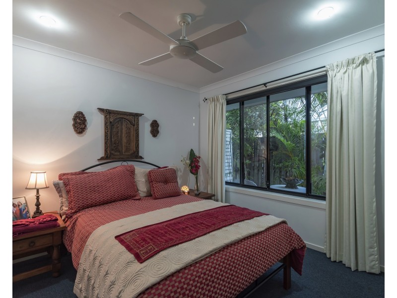 15 Nautilus Pl, Twin Waters QLD 4564
