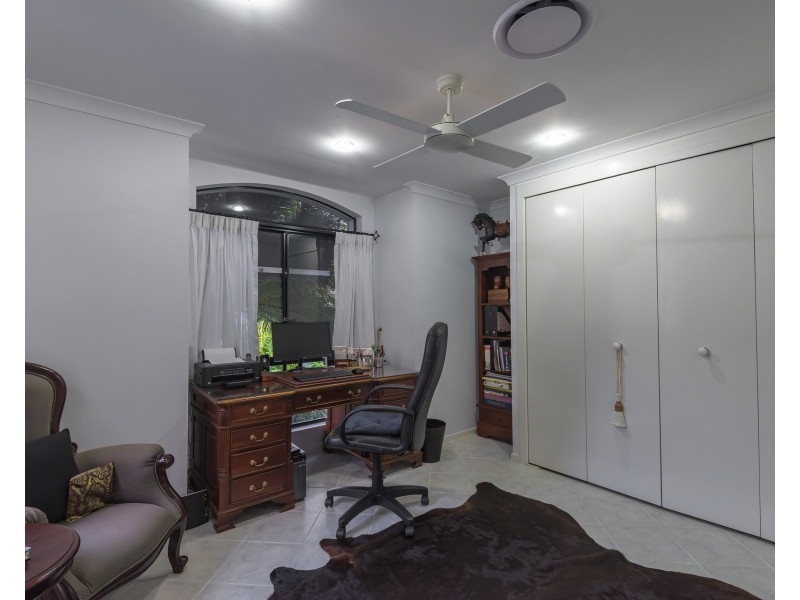 15 Nautilus Pl, Twin Waters QLD 4564