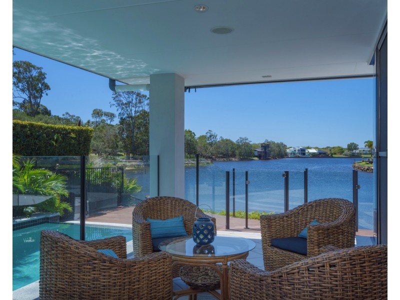 15 Nautilus Pl, Twin Waters QLD 4564