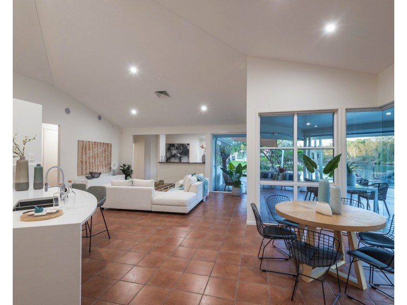 13 Glenwood Pl, Twin Waters QLD 4564