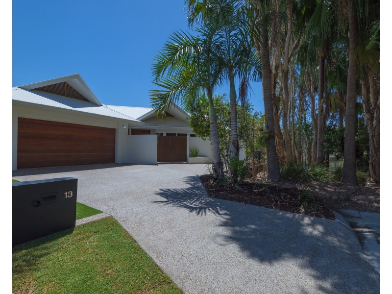 13 Glenwood Pl, Twin Waters QLD 4564