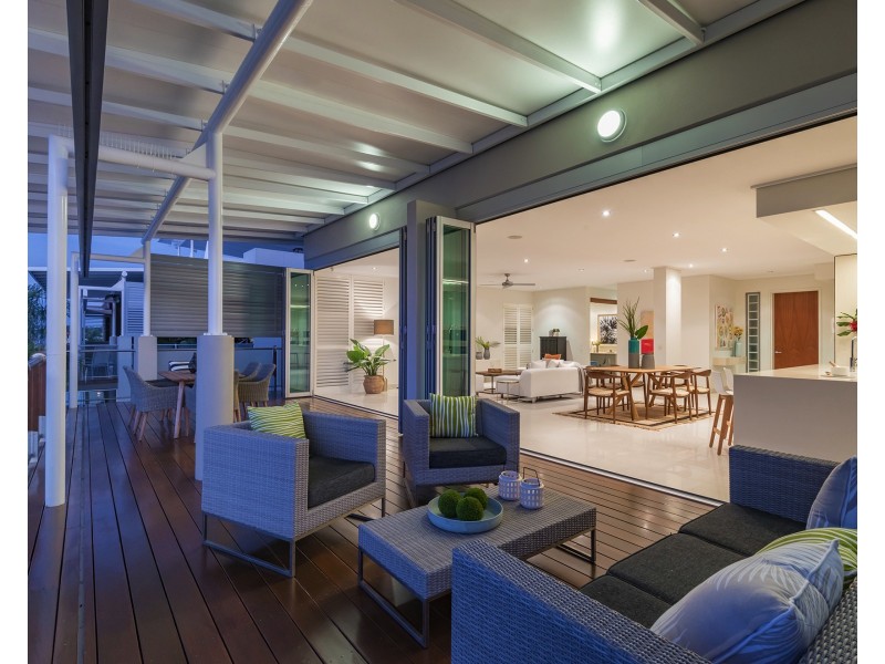 26/20 Anchorage Cct, Twin Waters QLD 4564