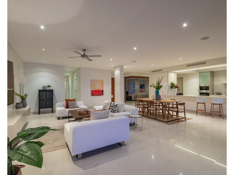 26/20 Anchorage Cct, Twin Waters QLD 4564