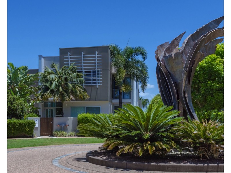 26/20 Anchorage Cct, Twin Waters QLD 4564