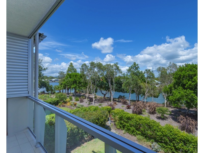 7/20 Baywater Dr, Twin Waters QLD 4564