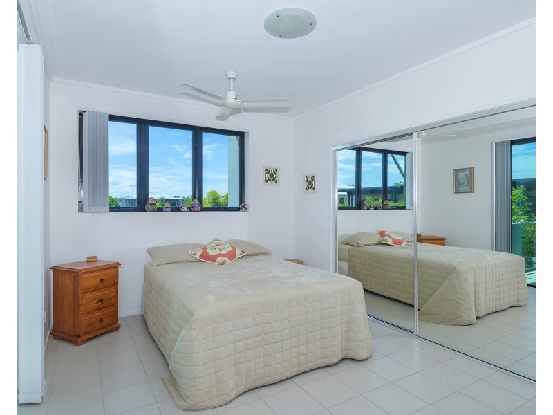 7/20 Baywater Dr, Twin Waters QLD 4564