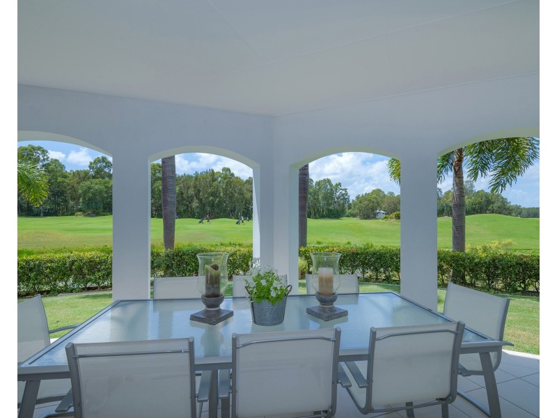 8 Baker-finch Pl, Twin Waters QLD 4564
