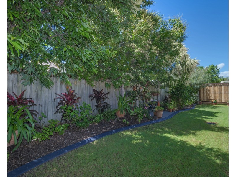 42 Prestwick Dr, Twin Waters QLD 4564