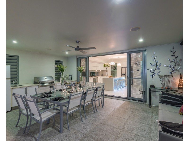 36 Anchorage Cct, Twin Waters QLD 4564