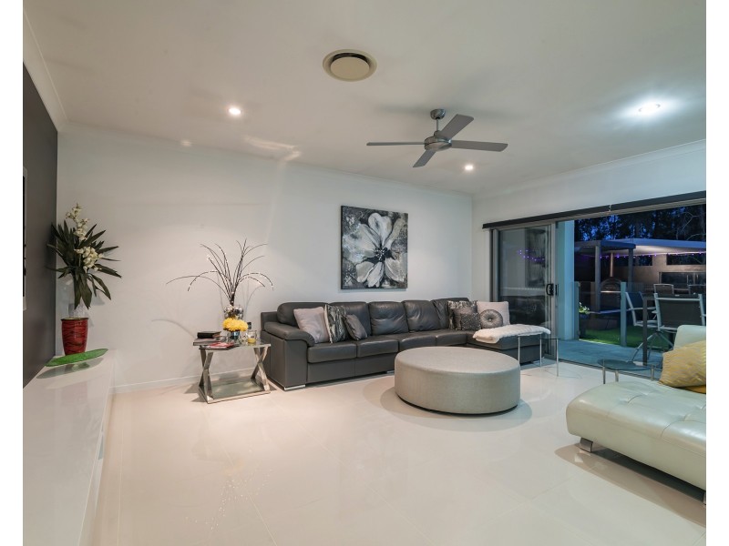 36 Anchorage Cct, Twin Waters QLD 4564