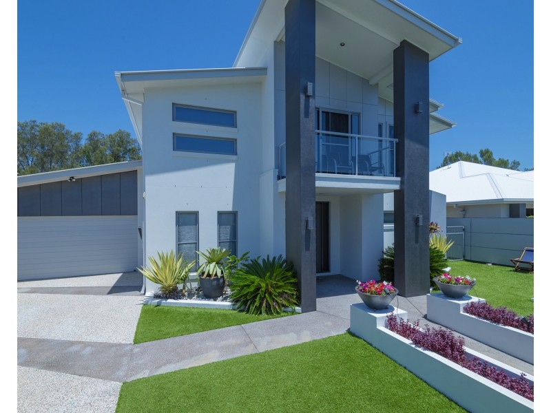36 Anchorage Cct, Twin Waters QLD 4564