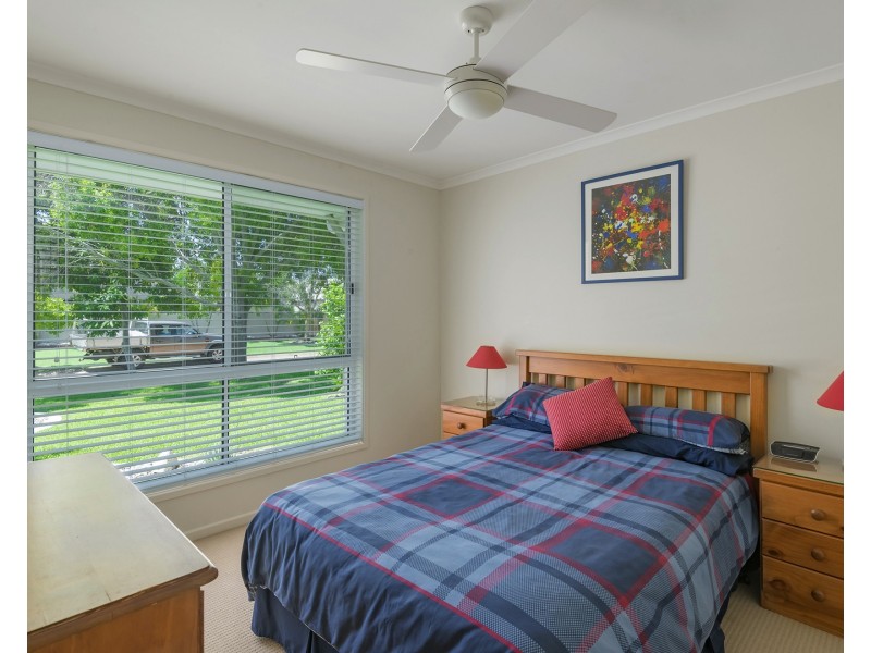 6 Peatling Lane, Twin Waters QLD 4564