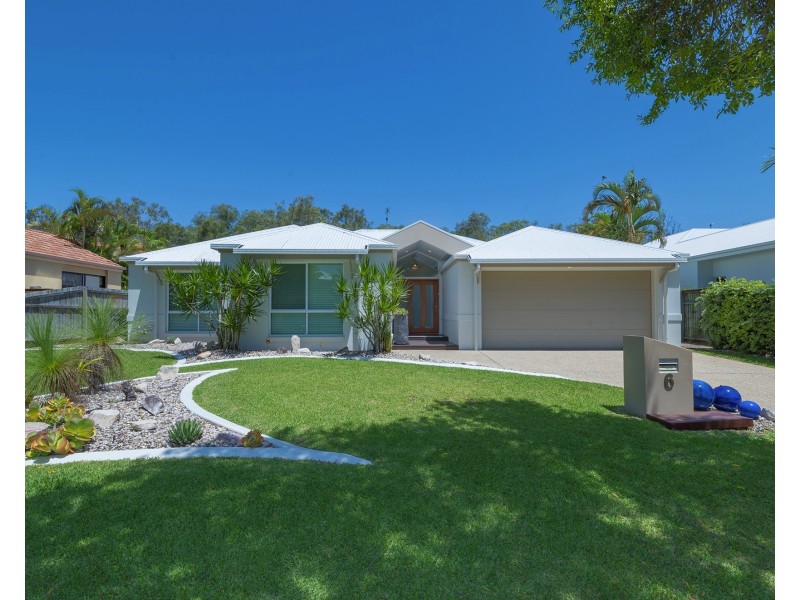 6 Peatling Lane, Twin Waters QLD 4564