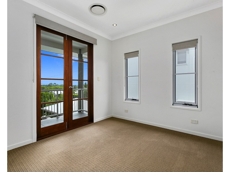 1/26 Orealla Cres, Sunrise Beach QLD 4567