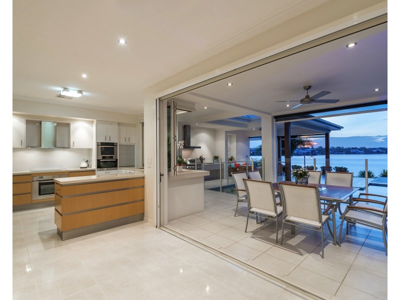 12 Oceanic Ct, Twin Waters QLD 4564