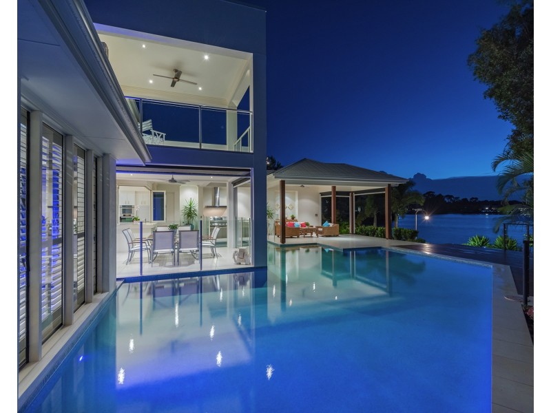 12 Oceanic Ct, Twin Waters QLD 4564