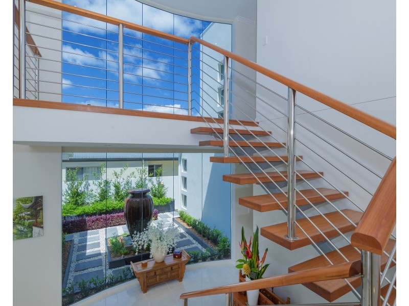 12 Oceanic Ct, Twin Waters QLD 4564
