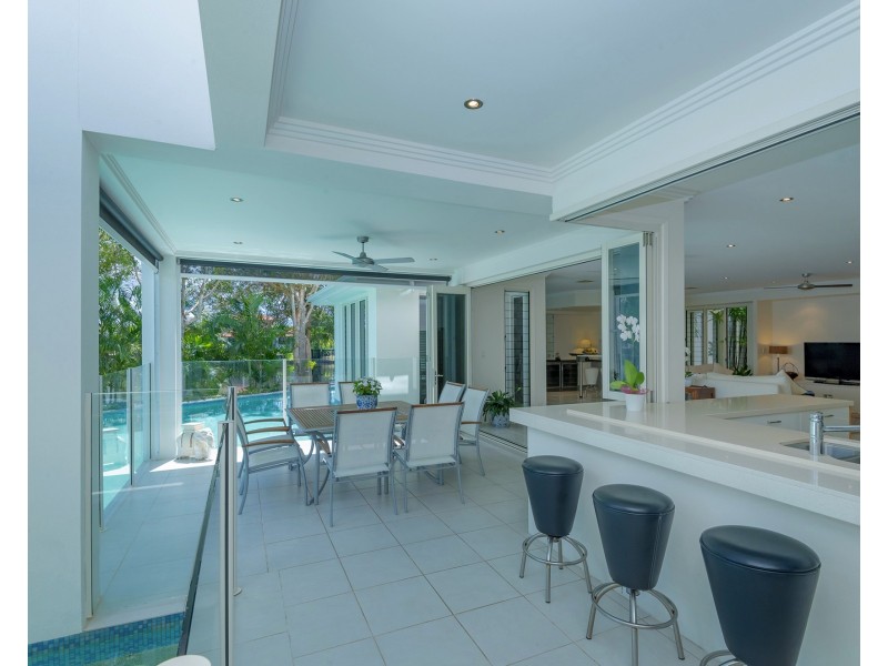 12 Oceanic Ct, Twin Waters QLD 4564