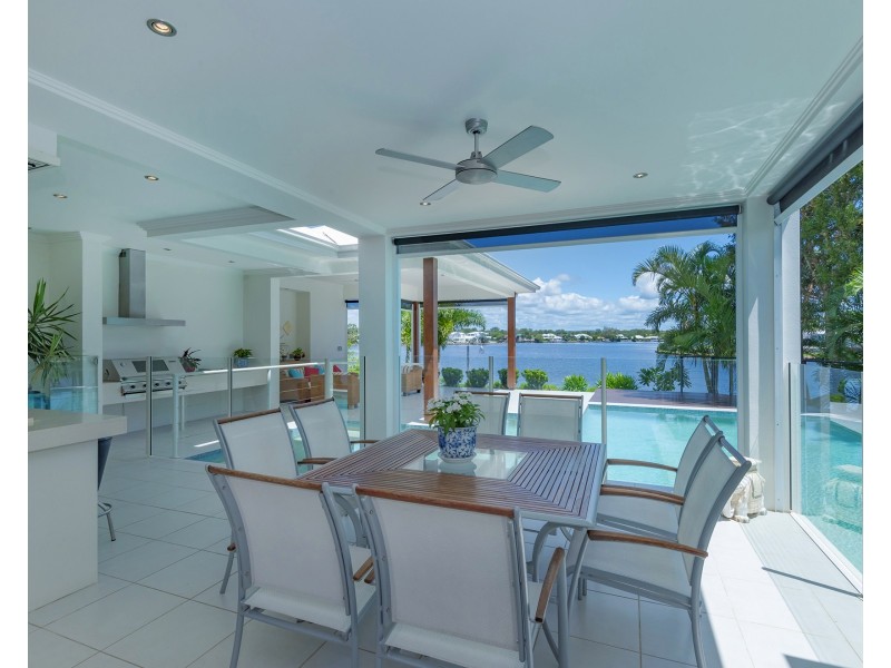 12 Oceanic Ct, Twin Waters QLD 4564