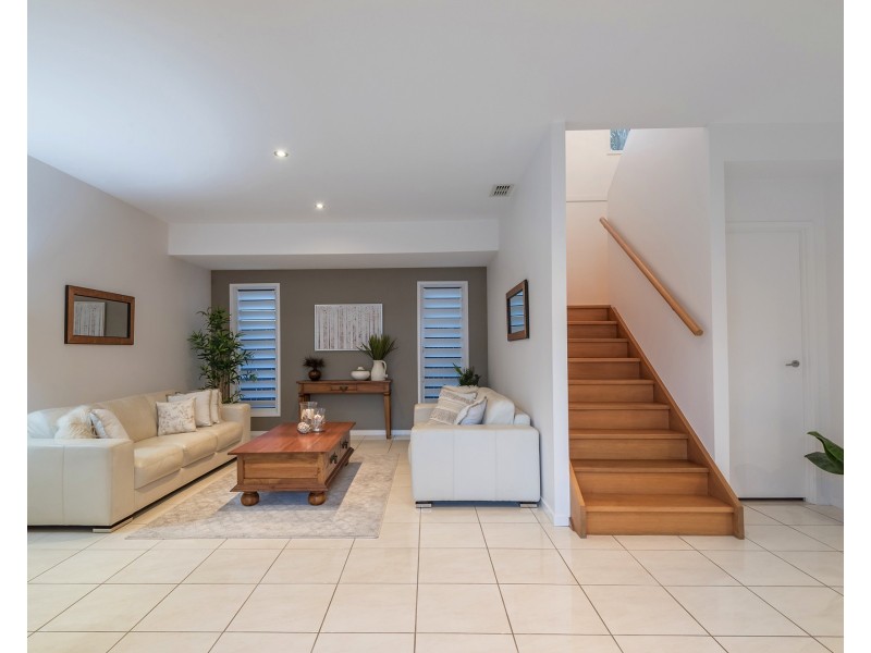 22 Hetherington Dr, Twin Waters QLD 4564