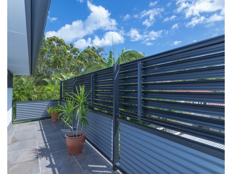 6 Sunview Dr, Twin Waters QLD 4564