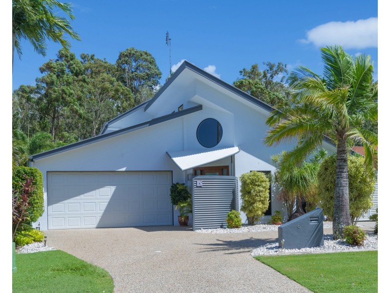 6 Sunview Dr, Twin Waters QLD 4564