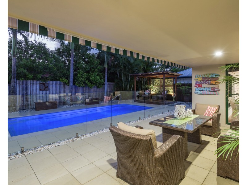 21 Baker-finch Pl, Twin Waters QLD 4564