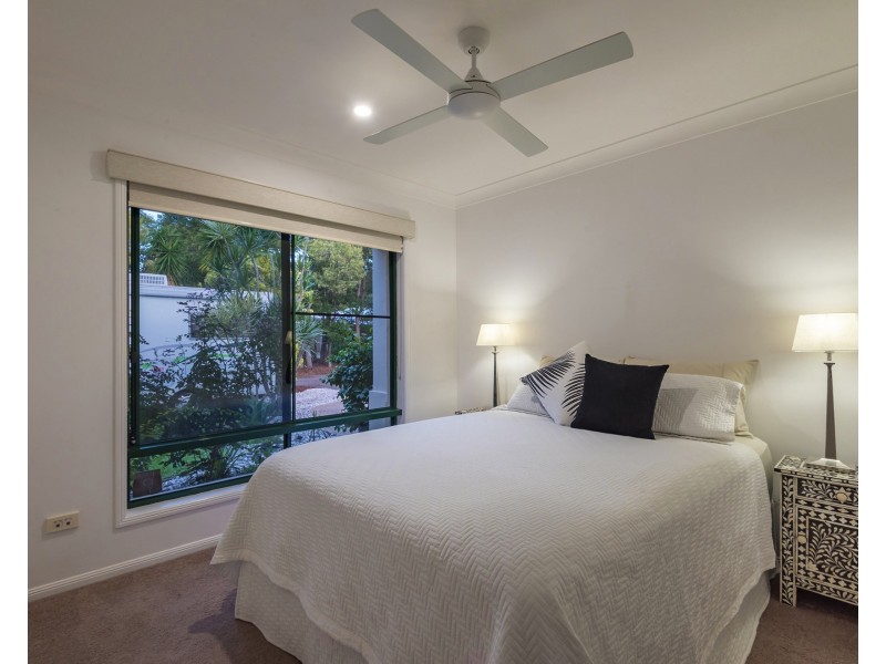 21 Baker-finch Pl, Twin Waters QLD 4564