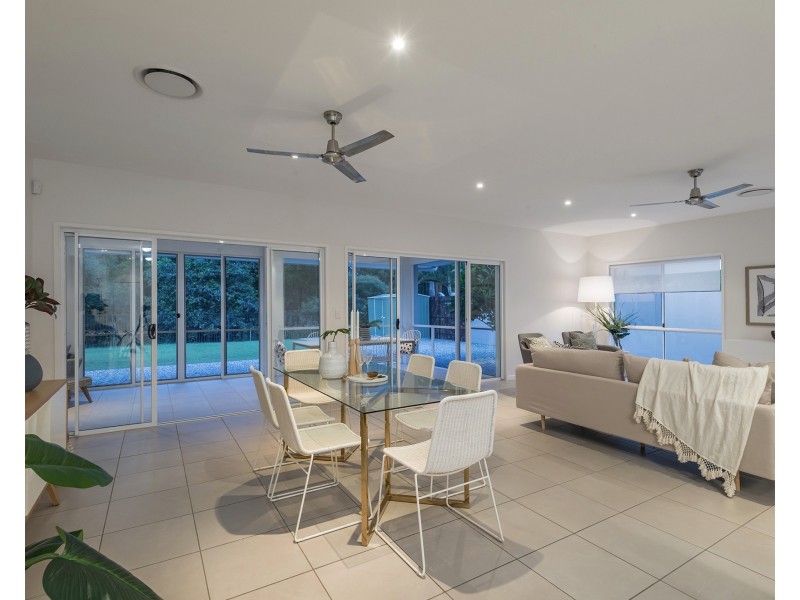 21 Hetherington Dr, Twin Waters QLD 4564