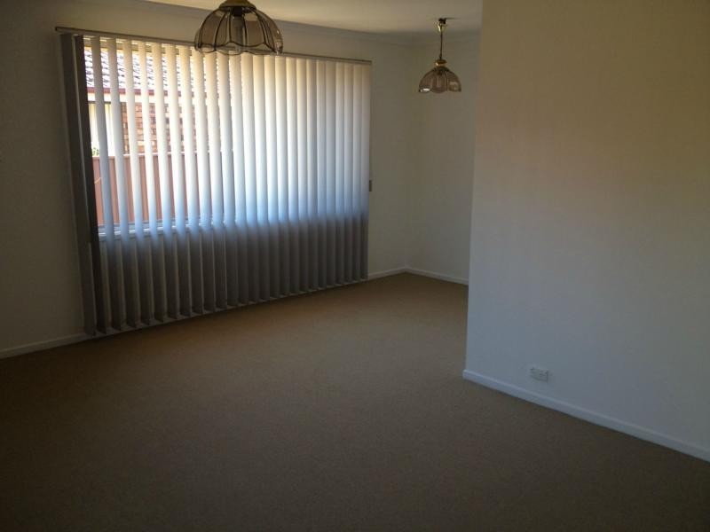 Ambarvale NSW 2560