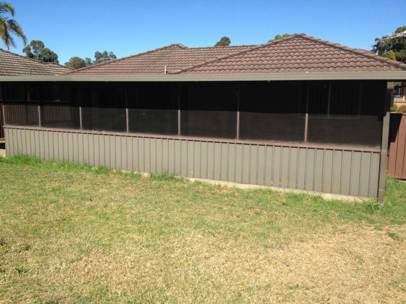 Ambarvale NSW 2560