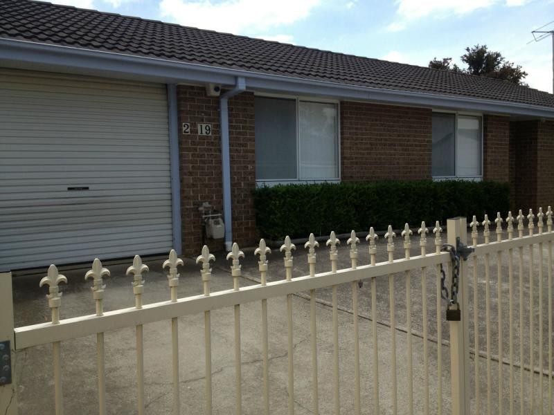 2/19 Colevile Place, Rosemeadow NSW 2560