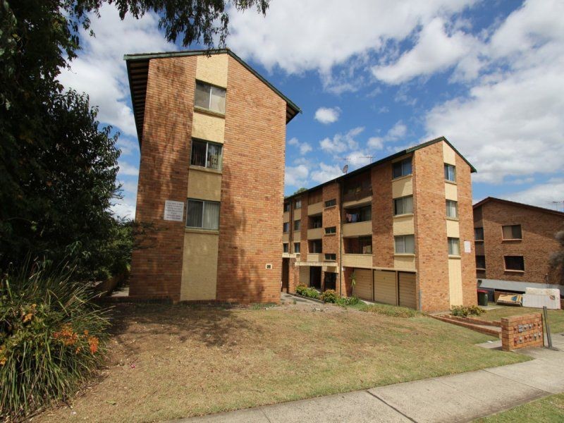 12/28 Charles Street, Liverpool NSW 2170