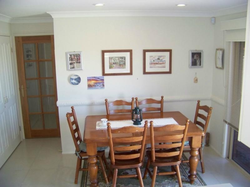9 Parkholme Circuit, Englorie Park NSW 2560